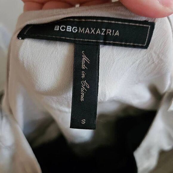 BCBGMaxAzria Button Up Blouse - Picture 8 of 8